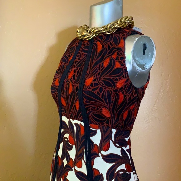 Ann Taylor Floral Tapestry Dress.  Sz 0 - Picture 4 of 5